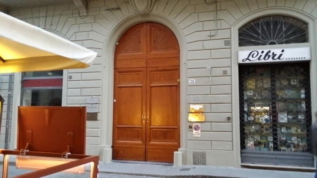 First Of Φλωρεντία Εξωτερικό φωτογραφία